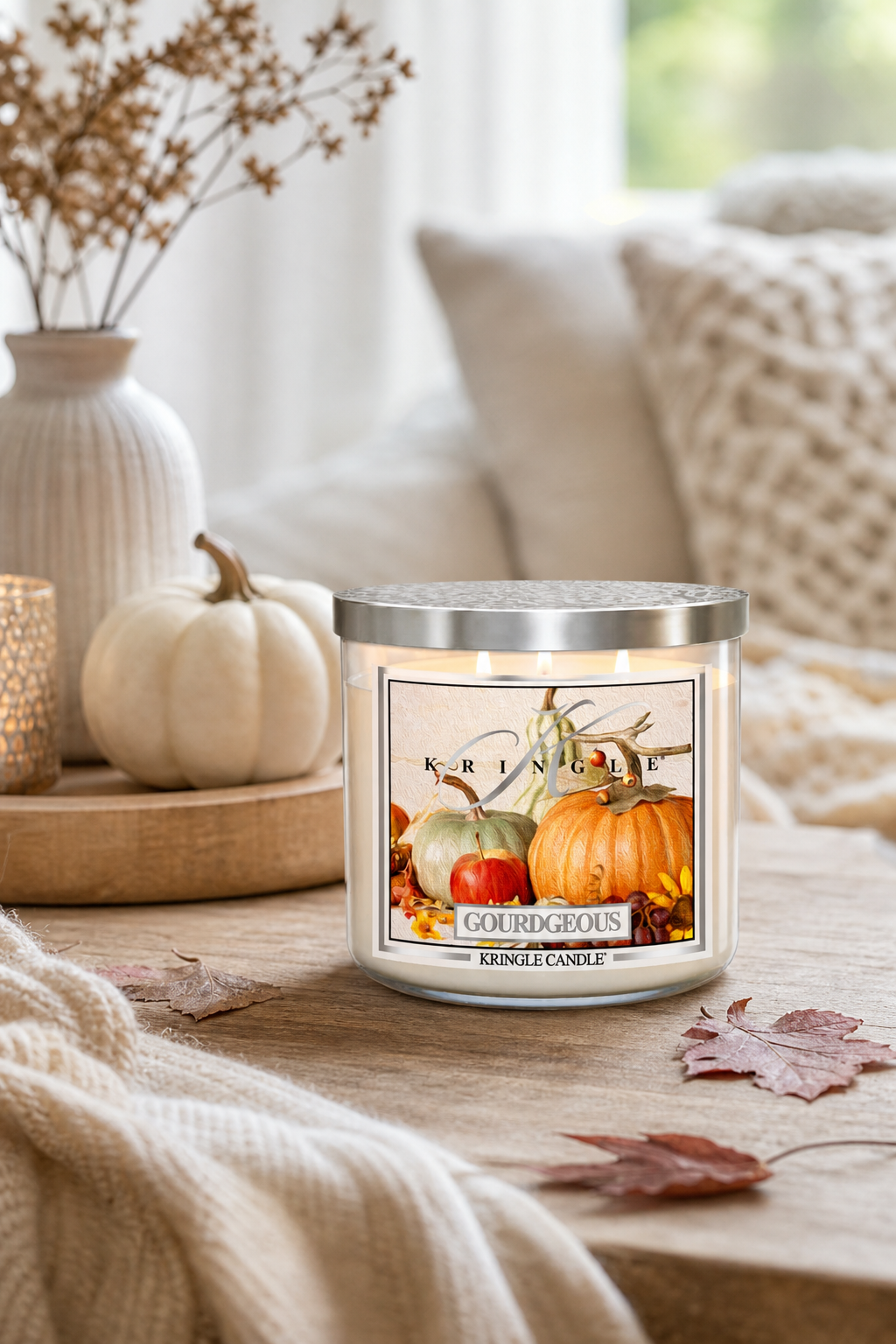 Gourdgeous 396g Tumbler 3-Docht in einer stimmungsvollen Anwendungsszene