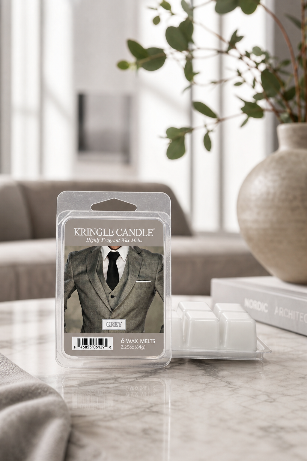 Grey Wax Melts 64g in einer stimmungsvollen Anwendungsszene