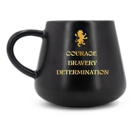 Schwarzer Kerzenbecher von hinten mit goldenem Löwenmotiv und Schriftzug