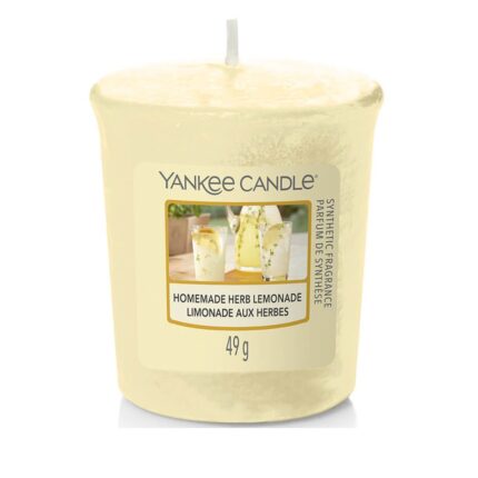 Nahaufnahme der Yankee Candle Duftkerze Homemade Herb Lemonade