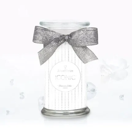 Dekorative JuwelKerze ICONIC Premium Edition im Glas mit silberner Schleife