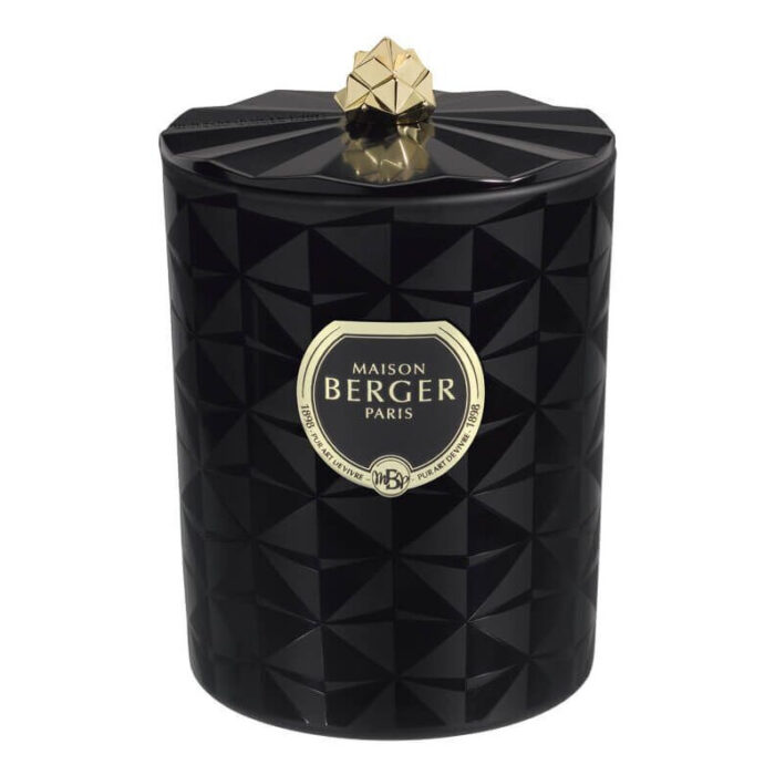 Geschlossene schwarze Duftkerze mit geometrischem Muster und Maison Berger Logo