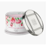 Kensington Pink Petals 397g (3-Docht) – Hauptansicht