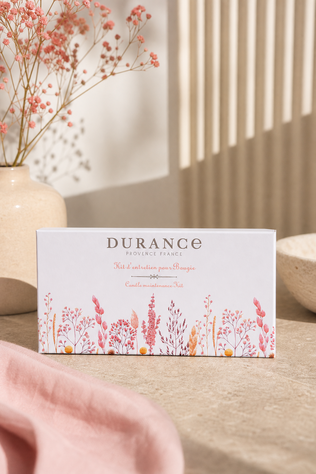 Kerzenpflege Set für Durance Kerzen in einer stimmungsvollen Anwendungsszene