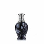 Schwarze Lava Tower Duftlampe mit silberfarbenem Metallaufsatz