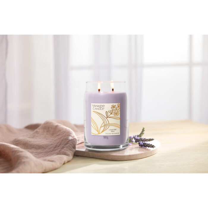 Lavender Bliss Signature Large Jar 567g – Produktansicht