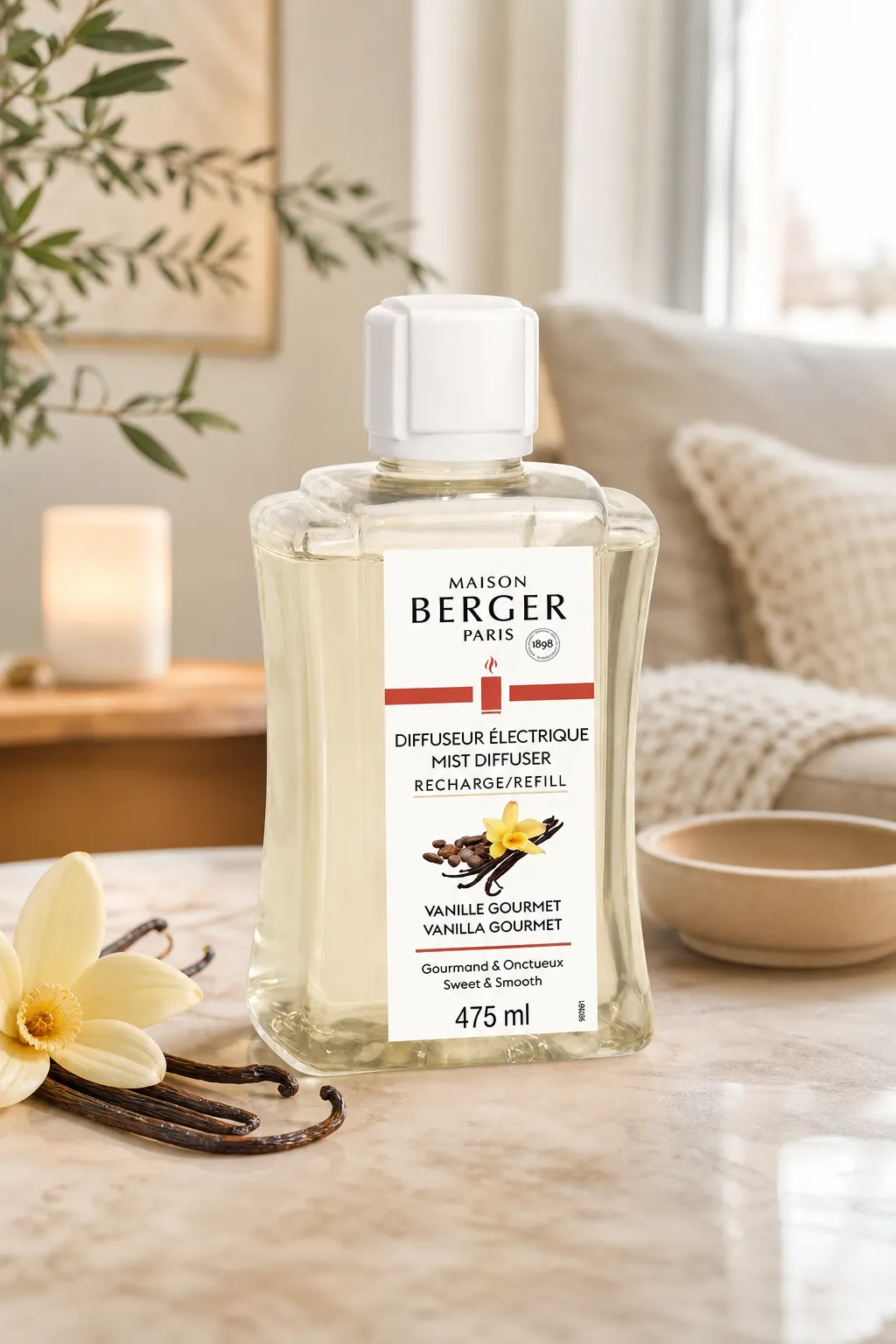 Maison Berger Paris Vanille-Gourmet-Nachfüller auf einem Tisch im Wohnambiente