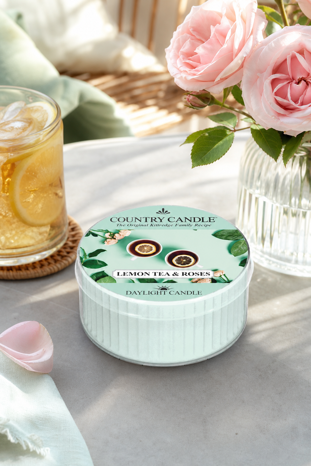 Lemon Tea & Roses Daylight 42g in einer stimmungsvollen Anwendungsszene