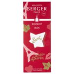 Rote Produktverpackung mit Maison Berger Paris, Bouquet Bijou und Sweet