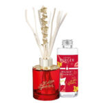 Roter Maison Berger Diffuser und Bouquet Nachfüllflasche mit weißen Etiketten