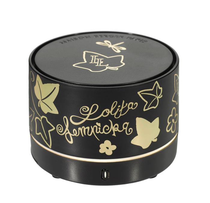 Schwarzer Duftdiffuser mit goldener Aufschrift Lolita Lempicka und Schmetterlingsmotiven