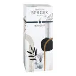 Weiße Maison-Berger-Verpackung mit Aufdruck Bouquet und Diffuserabbildung