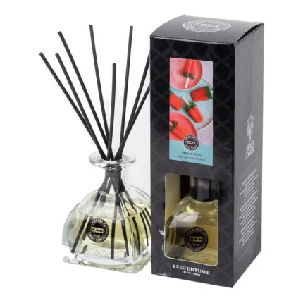 Melon Pop Reed Diffuser mit Duftstäbchen neben geöffneter Verpackung
