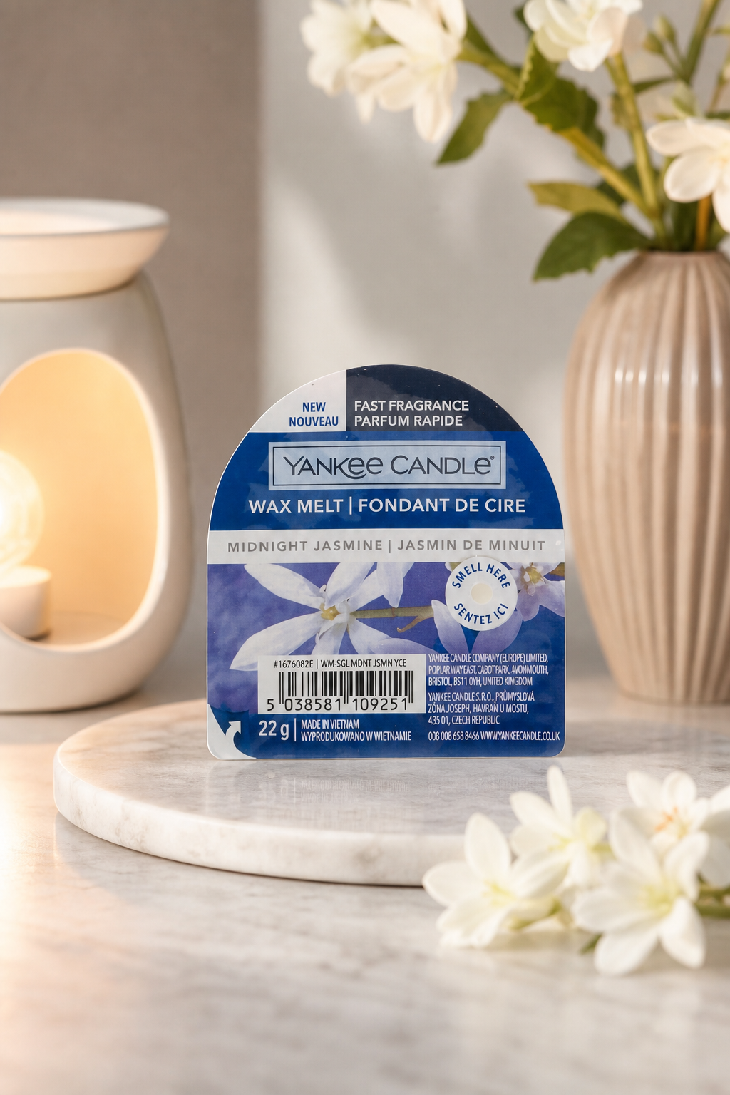 Midnight Jasmine Wachsmelt 22g in einer stimmungsvollen Anwendungsszene