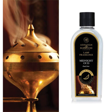 Flasche Midnight Oud Lamp Fragrance neben brennender Duftlampe