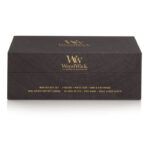 Geschlossene WoodWick Box mit Aufdruck Fireside, White Teak, Sand und Driftwood