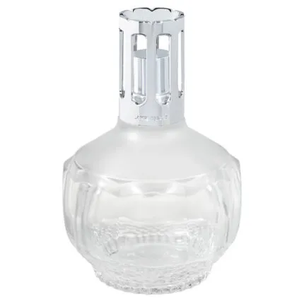 Klare Lampe Berger mit rundem Körper und glänzendem silbernem Schutzaufsatz