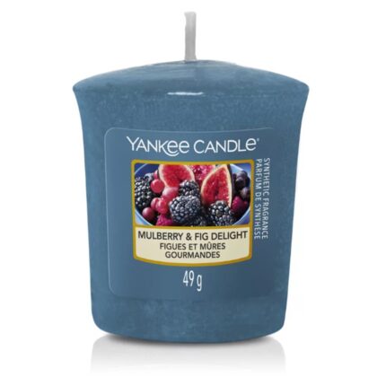 Vorderansicht der blauen Yankee Candle Duftkerze mit Fruchtmotiv und 49 g