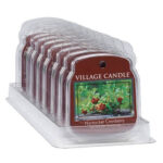 Mehrere Village Candle Nantucket Cranberry Duftwachse in transparenter Verpackung