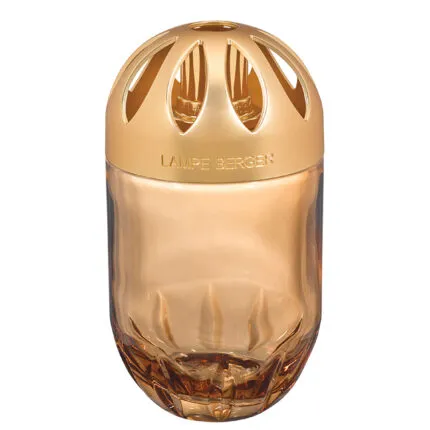 Goldfarbene Lampe Berger mit dekorativem Gitteraufsatz