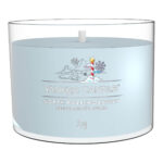 Nahaufnahme der Yankee Candle North Pole Hideaway Votivkerze im Glas