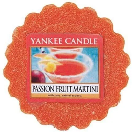 Orangefarbenes Yankee-Candle-Wachs mit Etikett Passion Fruit Martini