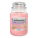 Pinke Yankee Candle im Glas mit Deckel und Etikett Pink Island Sunset