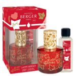 Rotes Maison Berger Sweet Set mit Lampe und Nachfüllflasche