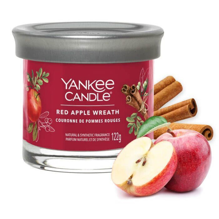 Yankee Candle Red Apple Wreath Tumbler mit Äpfeln und Zimtstangen