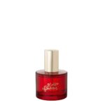 Rote Sweet Raumsprayflasche auf weißem Hintergrund