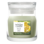 Yankee Candle Sage & Citrus Duftkerze im Glas mit Etikett