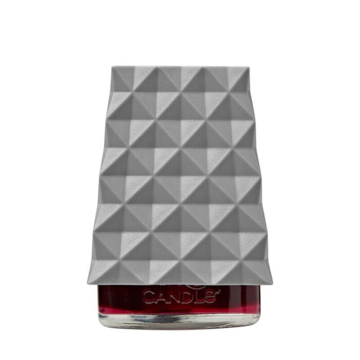 Graue geometrische Facettenhülle über einem roten ScentPlug-Nachfüller