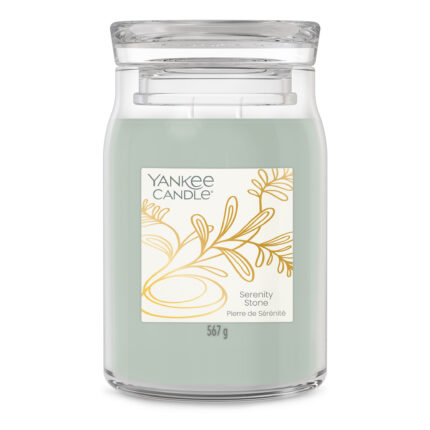 Serenity Stone Kerze im Glas mit Etikett und 567 g Inhalt