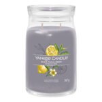 Black Tea & Lemon Duftkerze im Glas mit zwei Dochten und Zitronenmotiv