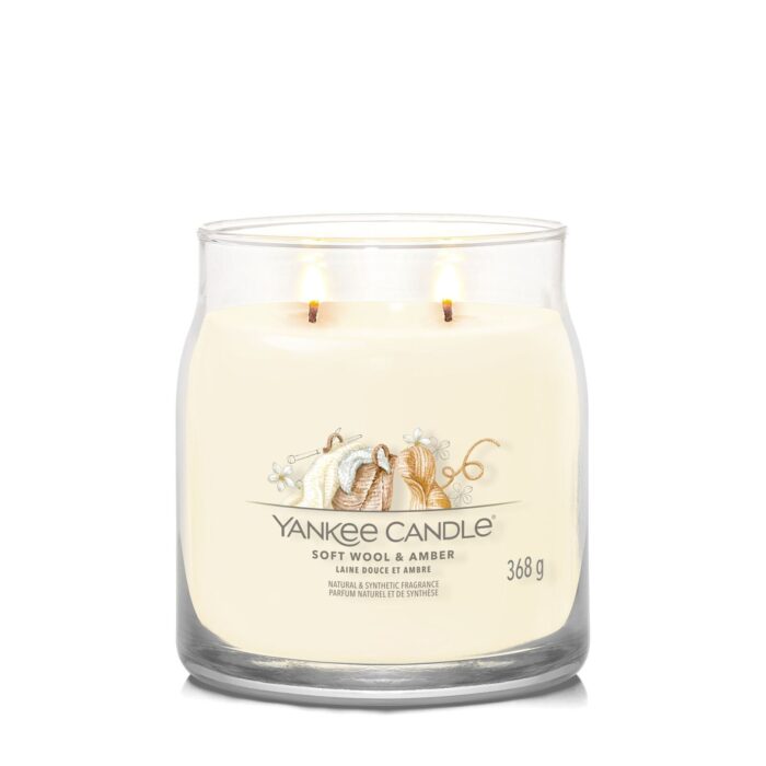 Yankee Candle Kerze mit zwei Flammen und sichtbarem Soft Wool & Amber Etikett