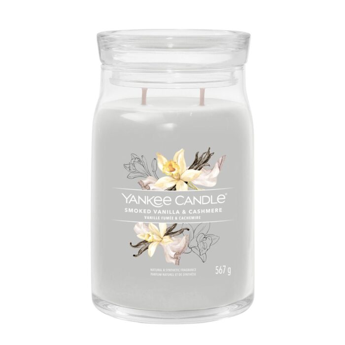 Yankee Candle Kerze im Glas mit floralem Etikett und zwei Dochten