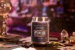 Yankee Candle Mystical Tarot Card Kerze mit zwei brennenden Dochten