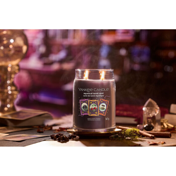 Yankee Candle Mystical Tarot Card Kerze mit zwei brennenden Dochten