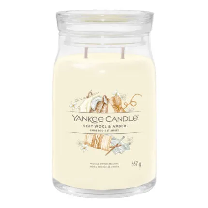 Soft Wool & Amber Kerze im Glas mit zwei sichtbaren Dochten