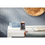 Yankee Candle Midsummer’s Night Kerze mit zwei brennenden Dochten