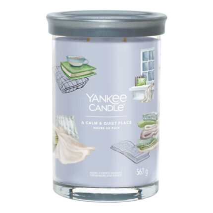 Yankee Candle Kerze im Glas mit illustriertem Etikett und Deckel