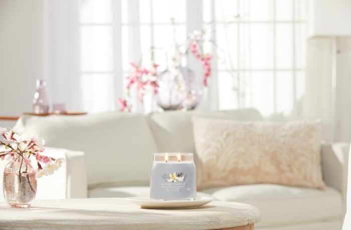Smoked Vanilla & Cashmere Signature Glas 368g Grau – Produktansicht