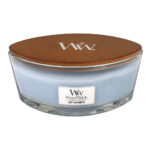WoodWick Soft Chambray Kerze mit rundem Holzdeckel und Etikett