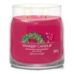 Sparkling Winterberry Signature Medium Jar 368g 2-Docht – Produktansicht