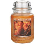 Village Candle Spiced Pumpkin Kerze im Glas mit Kürbis- und Zimtmotiv