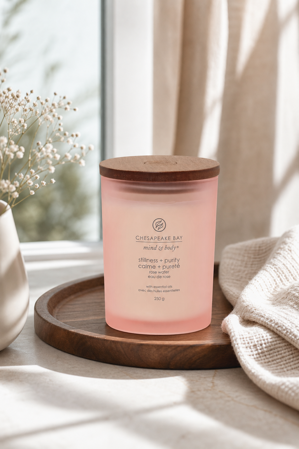 Stillness + Purity 250g in einer stimmungsvollen Anwendungsszene