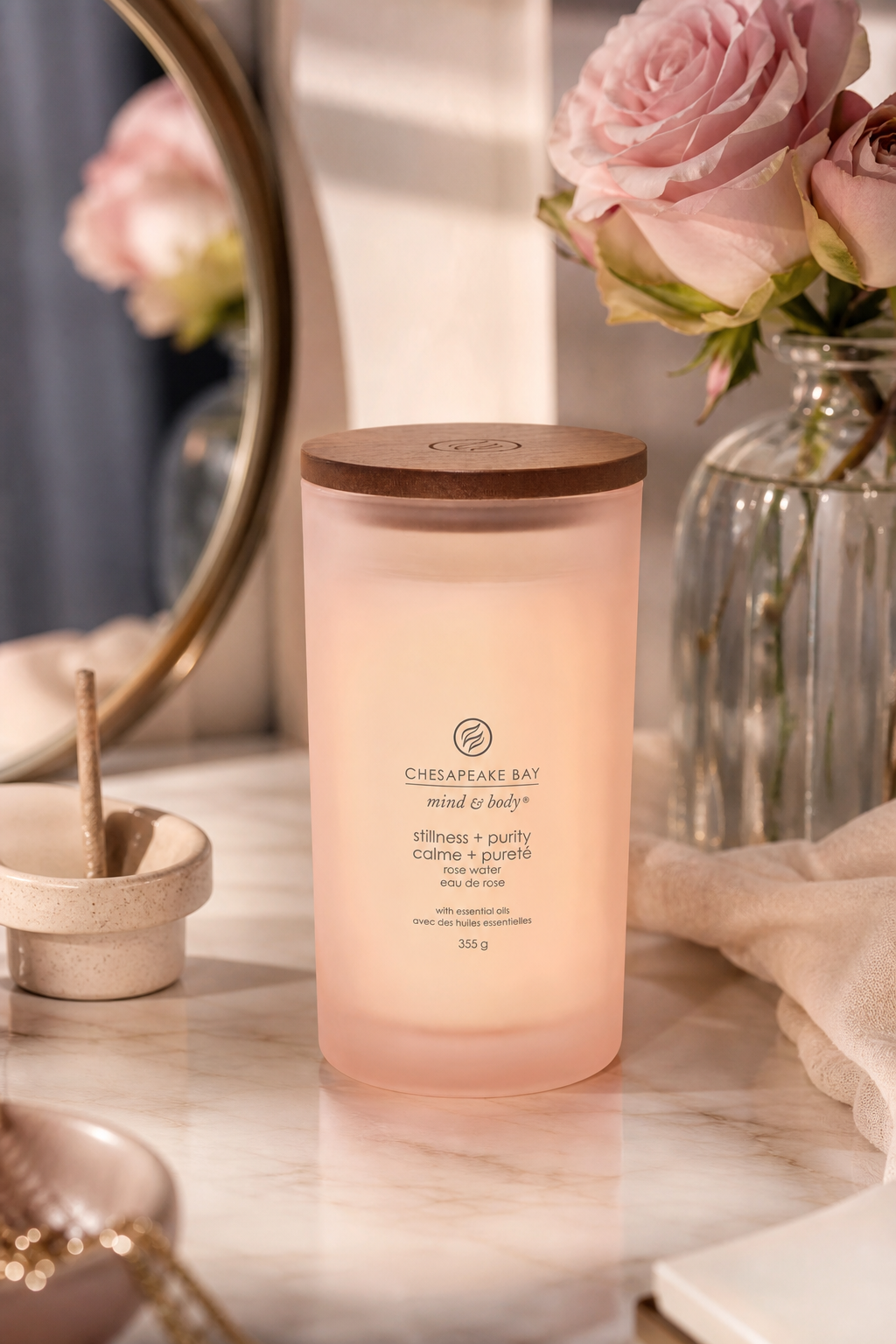 Stillness + Purity 355g in einer stimmungsvollen Anwendungsszene