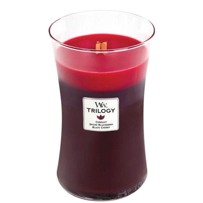 Geöffnete WoodWick Trilogy Kerze mit sichtbarem Holzdocht