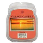 Sunrise Kerze von Village Candle mit Sonnenuntergangsabbildung auf dem Etikett