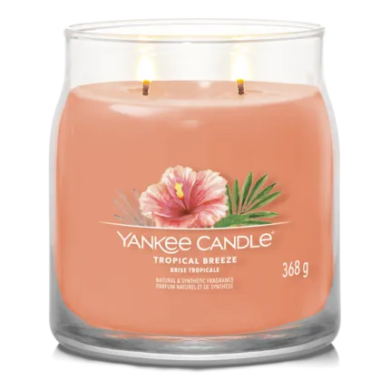 Yankee Candle Tropical Breeze Kerze mit Hibiskusmotiv und zwei brennenden Dochten
